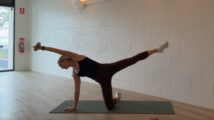 HAYLEY ALEXANDER ONLINE Video