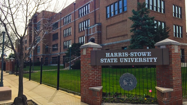 Harris Stowe Statue University