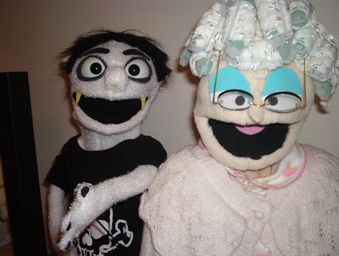 Steve the Vampire Episode 3 - Mom Fin...