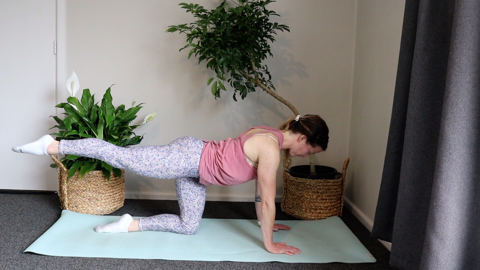 Postnatal Pilates 1.