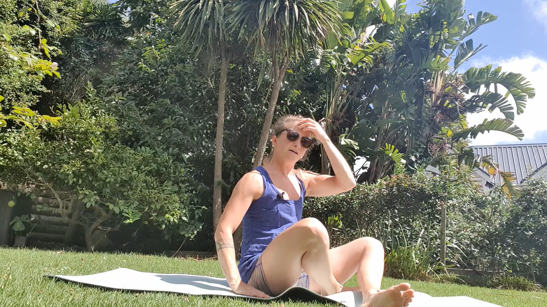 Shoulder, Neck, and Back friendly - all on floor