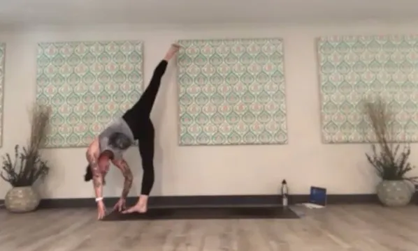 Power Yoga with Robyn
