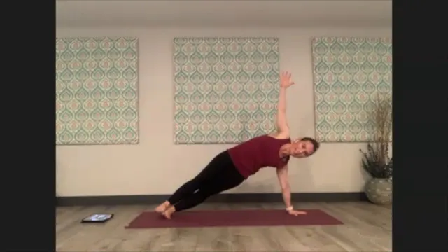 12/24/20 - Sarah - Vinyasa Flow