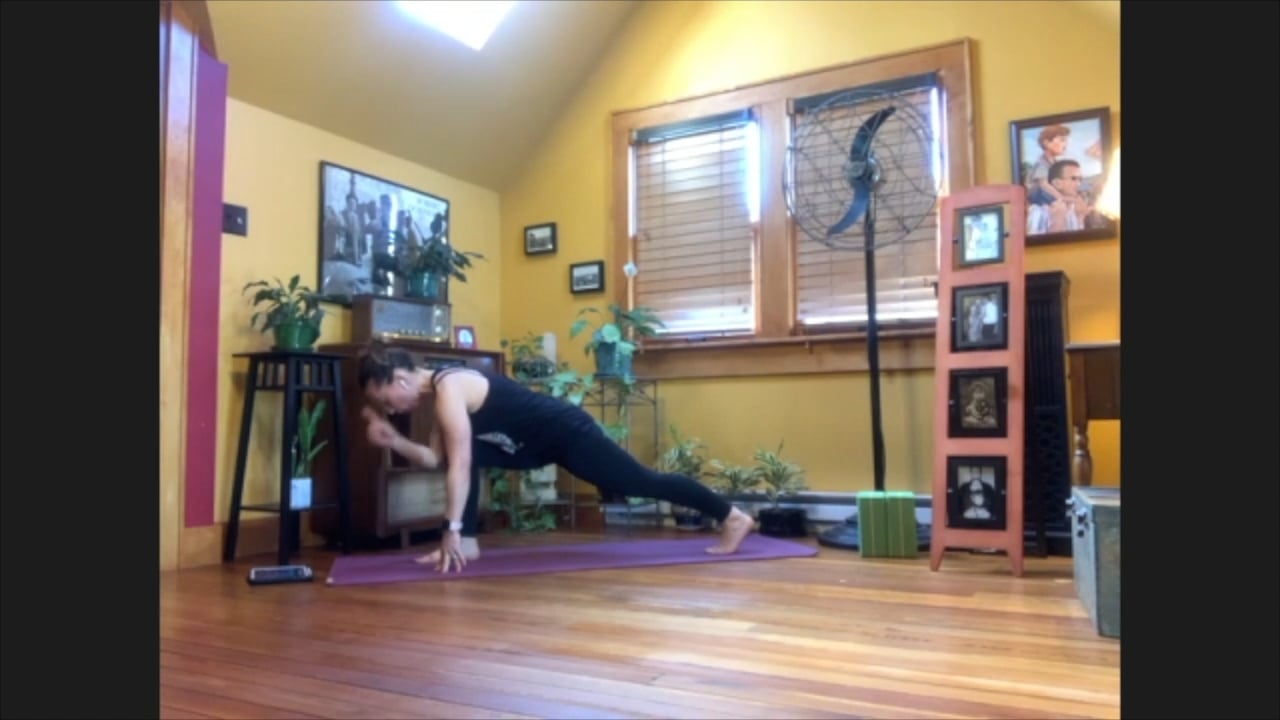 4/10/20 - Sarah - Vinyasa Flow