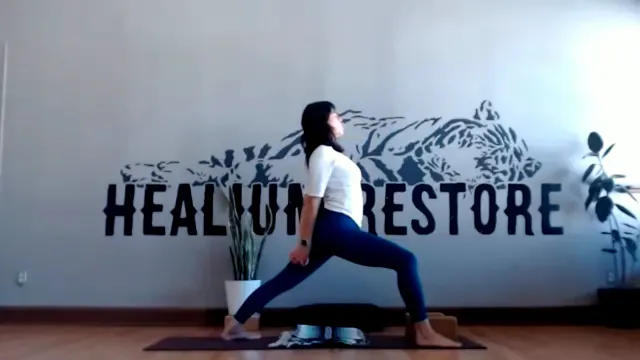 35 min Healthy Bones & Joints Flow w/Heather 7/25/24
