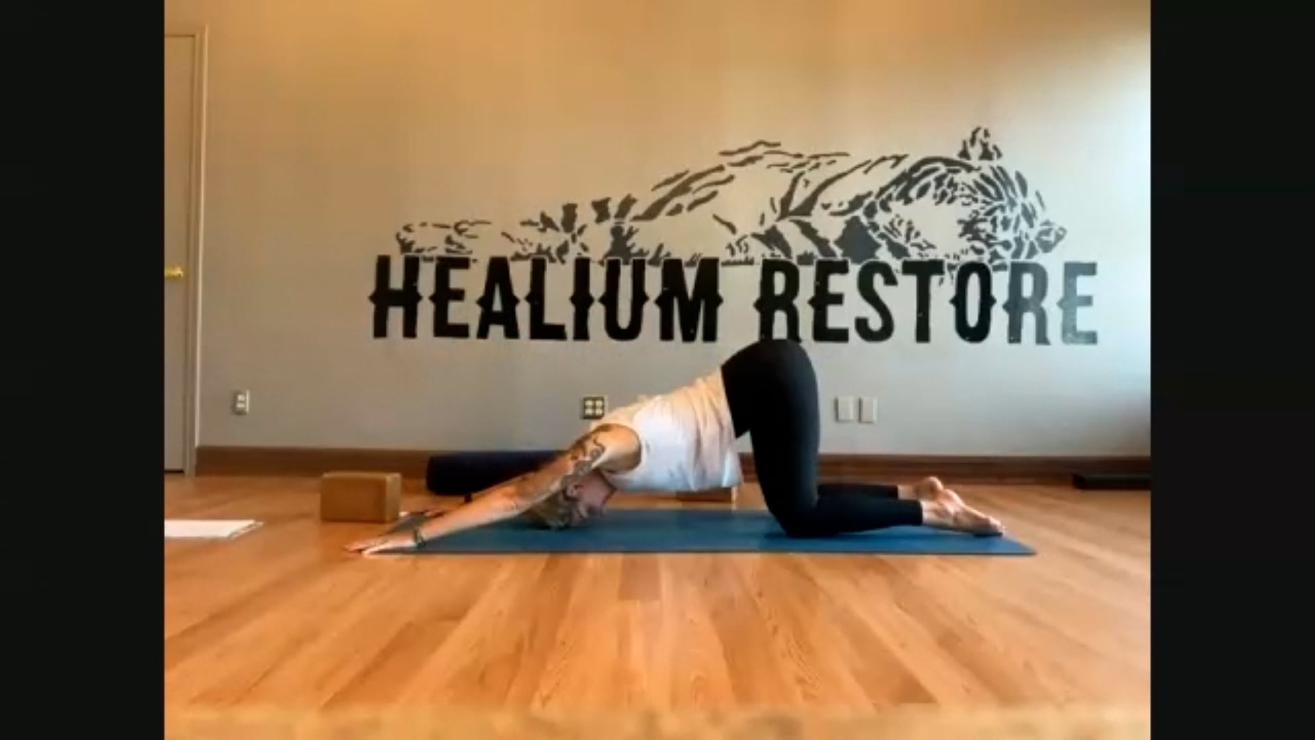 40 min Heart Opening Flow & Gratitude Meditation w/Bethany 8/8/24