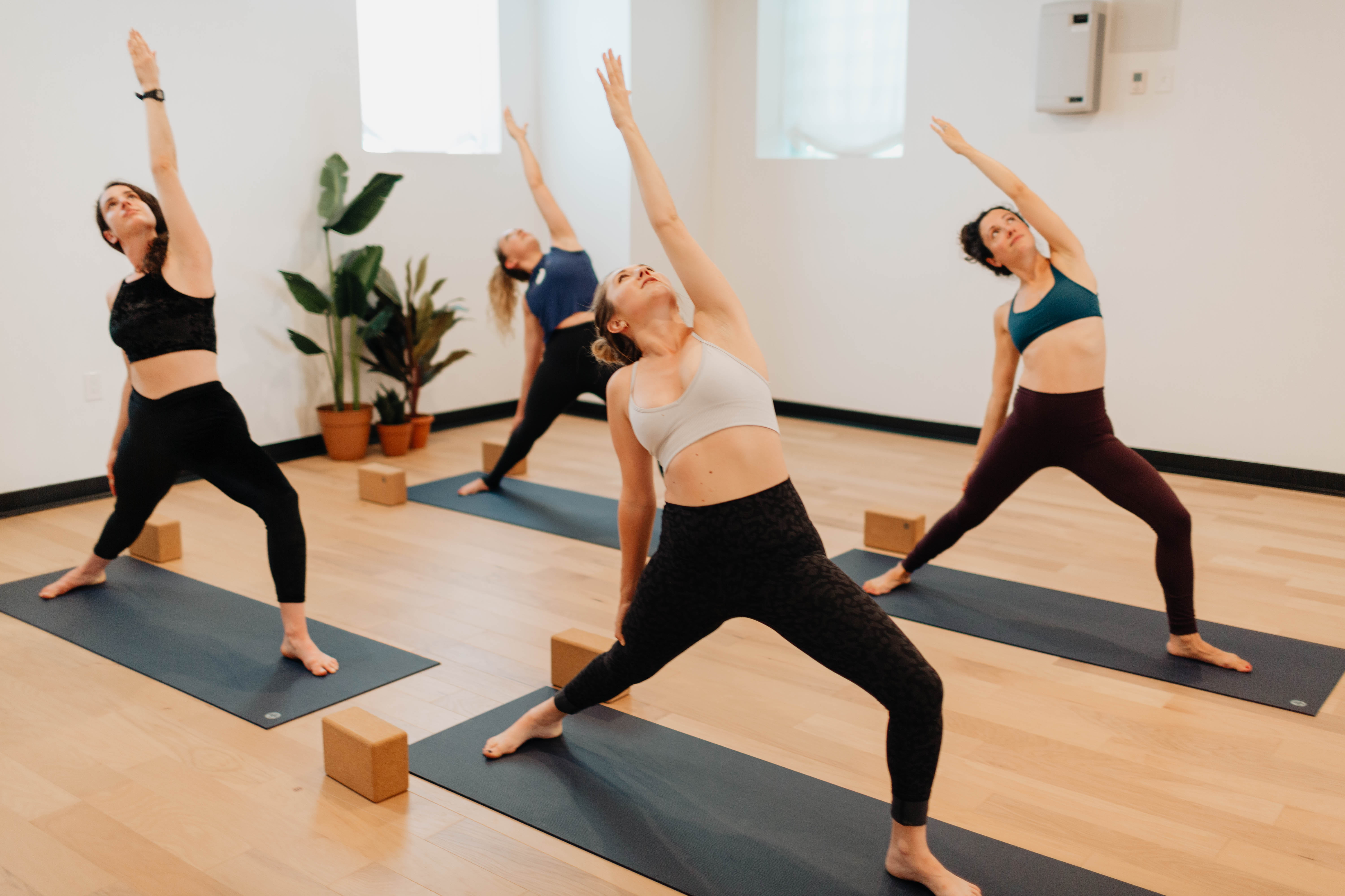Trending: Neck & Shoulders Yoga - 45 min - Lara S.