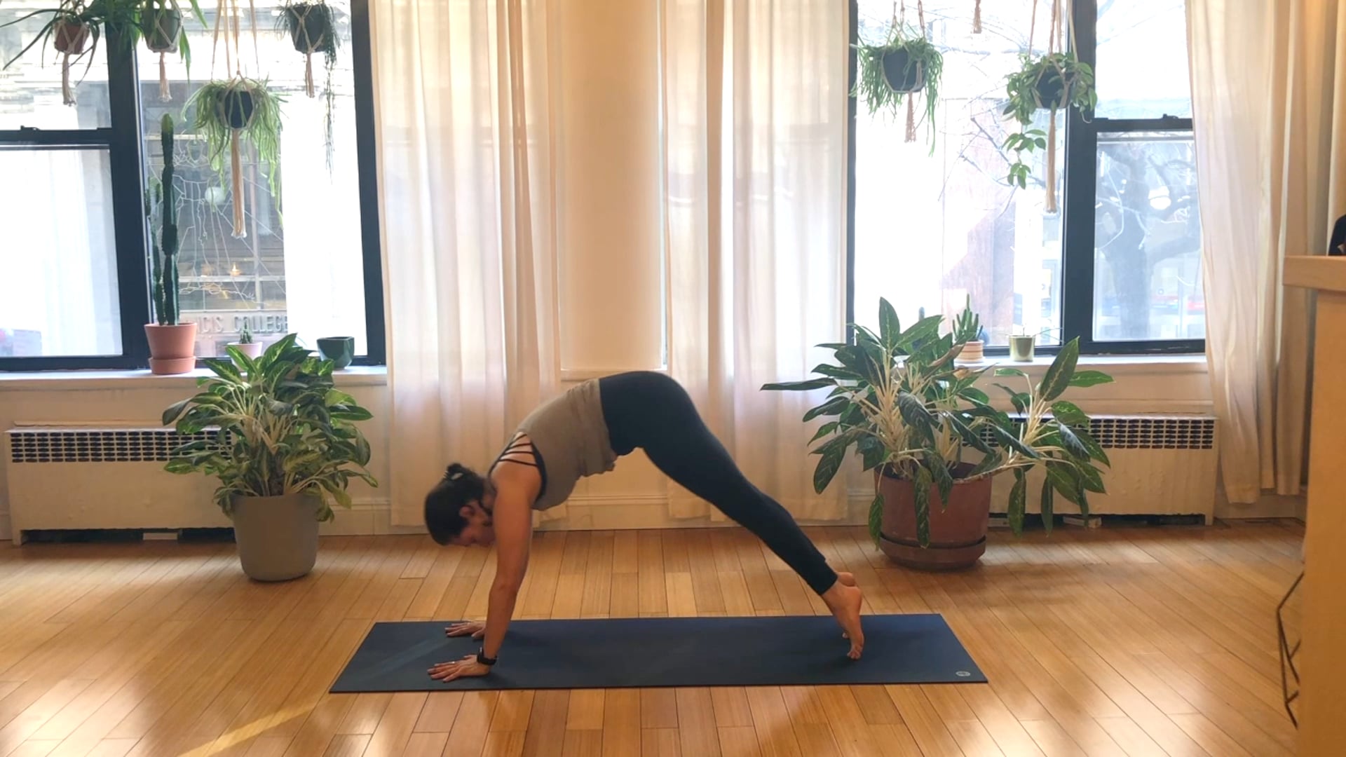 Spicy Flow: Round 2 - 30 min - Arianna N.