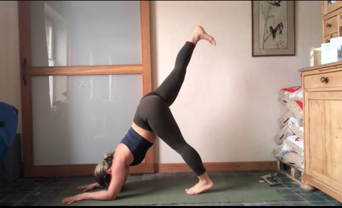 Strength Flow - 20 min - Anna F.