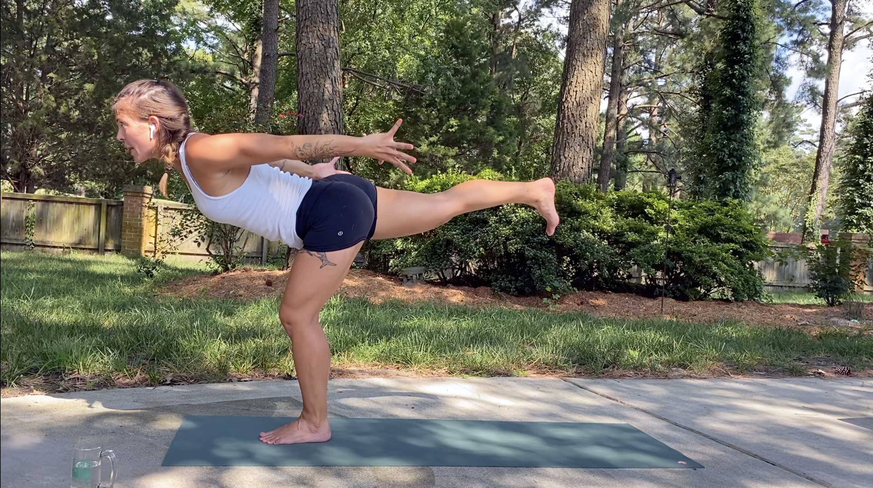 Superhero Flow - 45 min - Liz M.