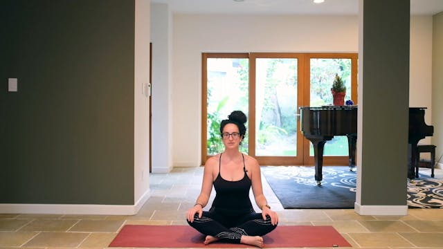 Yoga for Headaches - 45 min - Lara S.