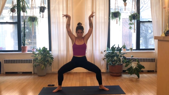 Yoga for a Confidence Boost - 30 min - Liz M.