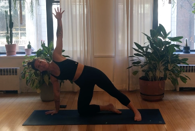 Thanksgiving Flow - Liz M. - 40 Min. 