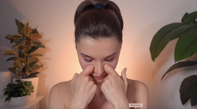 Horizontal Strokes (Cheeks)