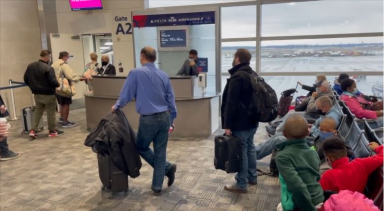 RON DALTON & DAUNTEE NAVIGATE THROUGH JOHANNESBURG, SOUTH AFRICA