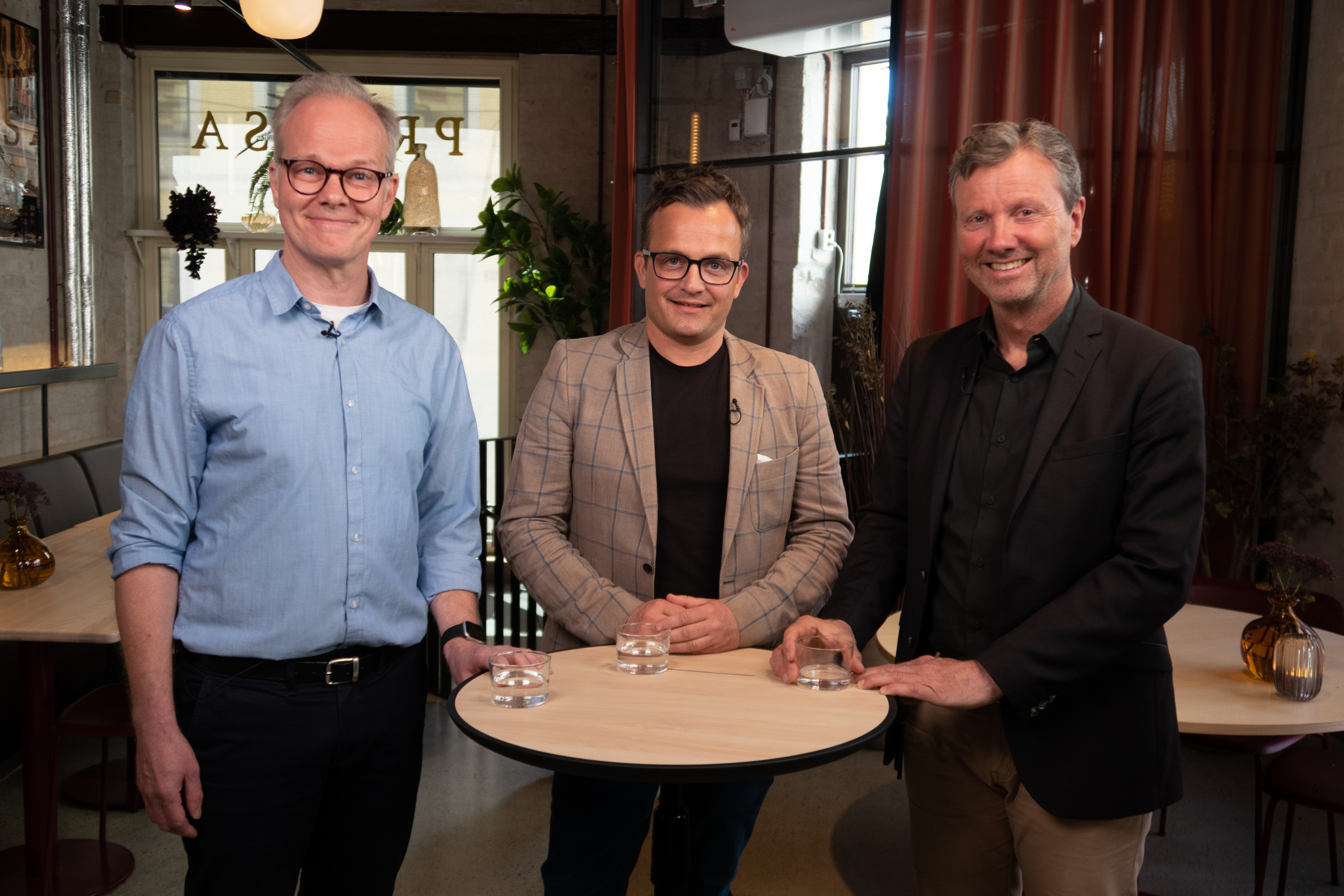 BRS1E22: Farger hjemme og bærekraftig intertør