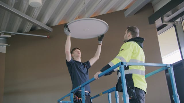 Elektrikerne Sesong 2 Episode 7