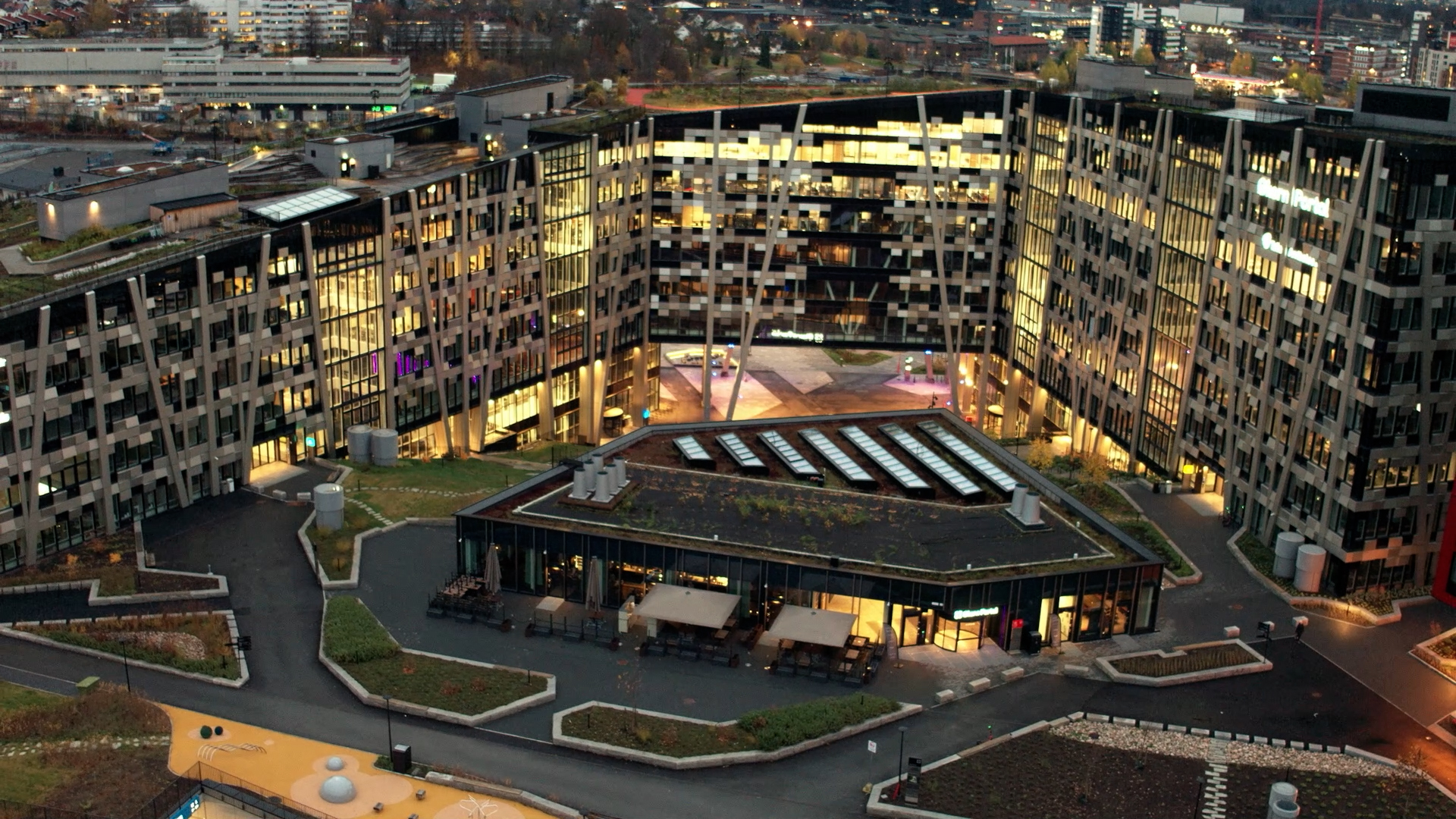 Rom for suksess serie 2 episode 9