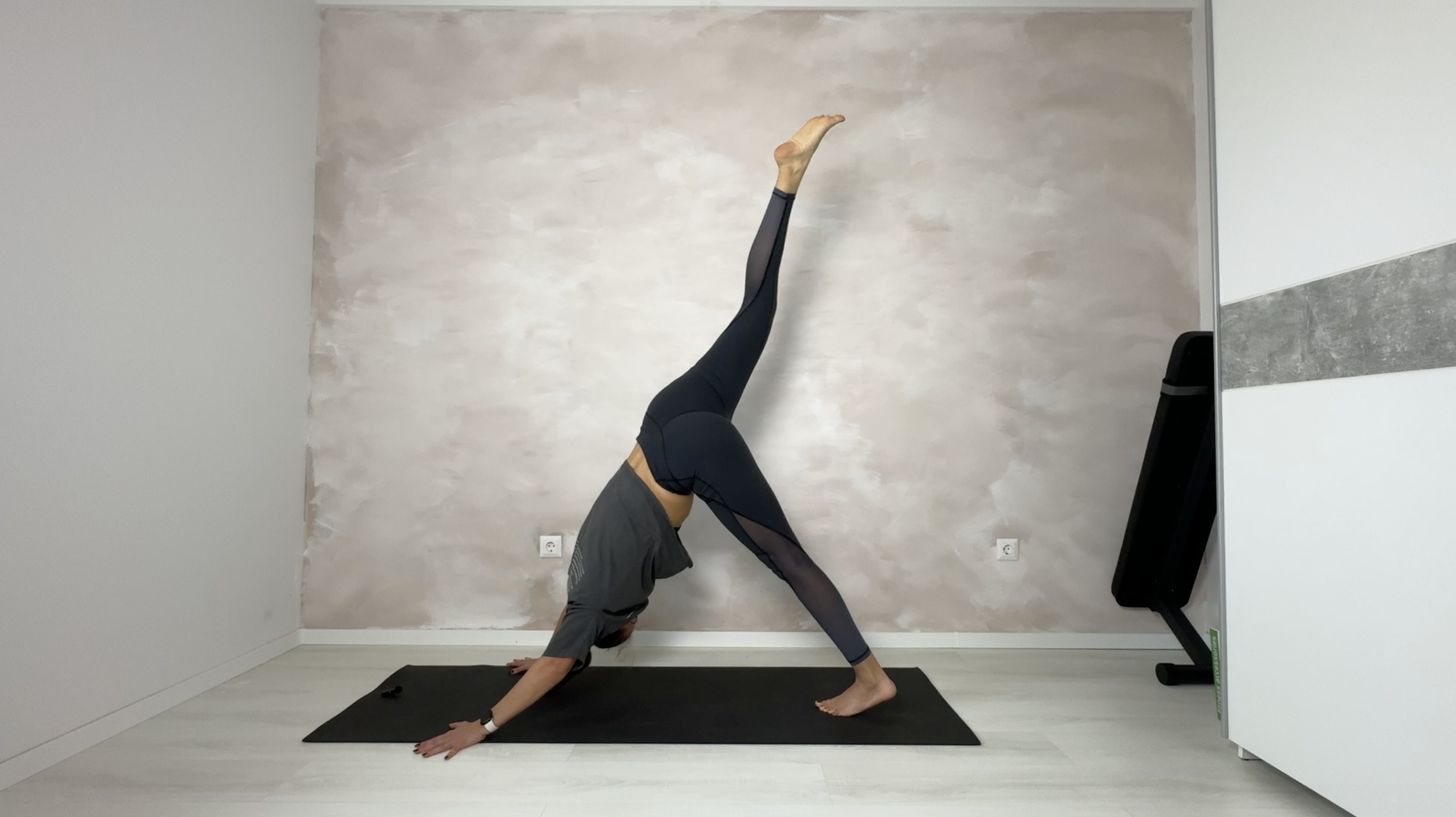 30 MIN - STRETCHING