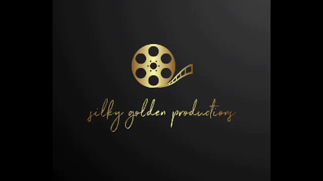 Her, She Trailer