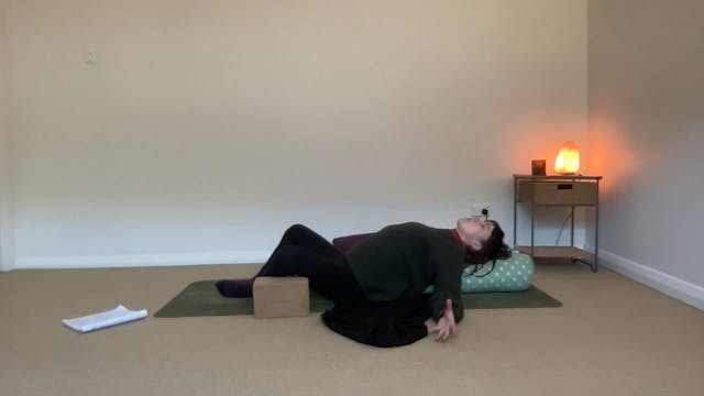 Full body Yin Yoga 60 minutes