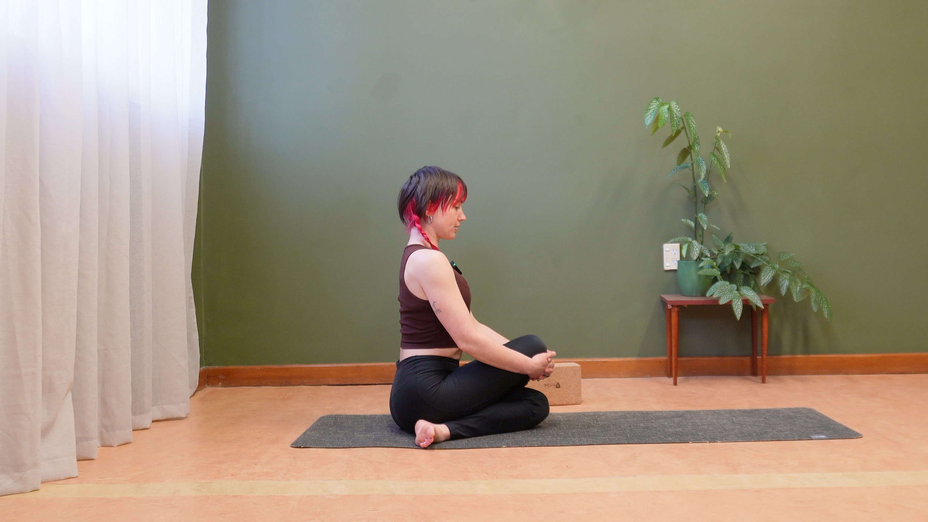 Day 3 Healthy Hips and Hammies - Abduction (outer hips)