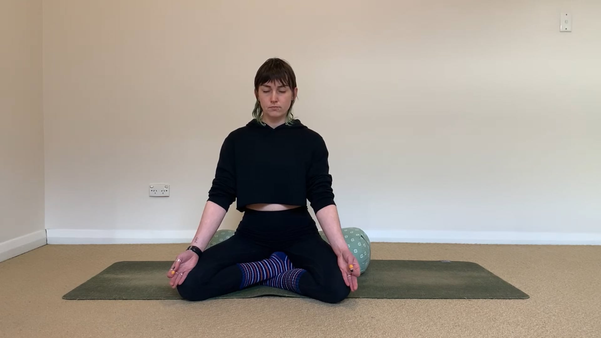 Ujjayi breath - Victory breath  and Bhramari Prāṇāyāma- Buzzing bee breath