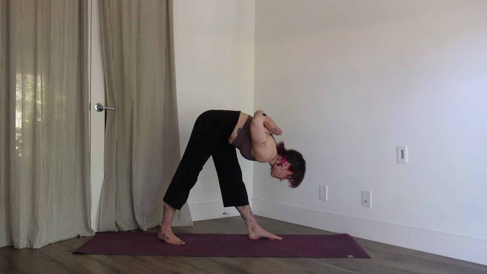 Parsvottanasana (Intense side stretch)