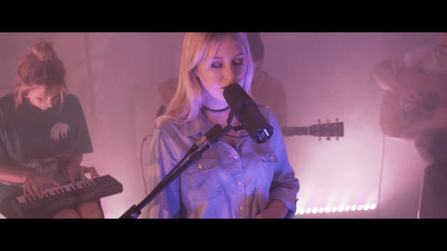 05 - In Your Eyes (Acoustic)