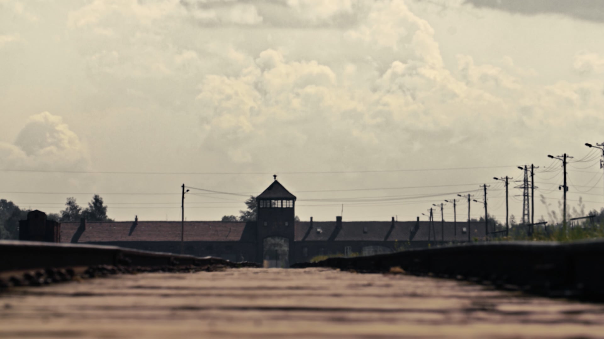 Auschwitz in 33 Objects Episode 2