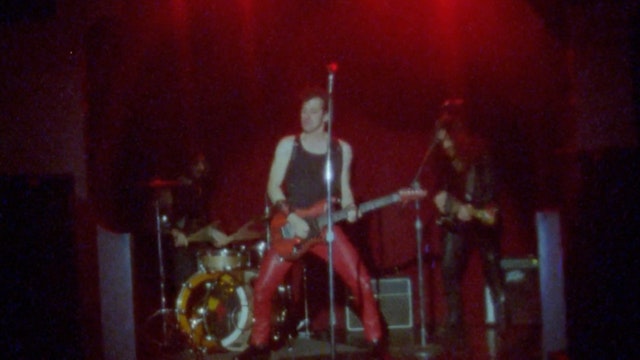 Des Rocs - Love and a Smoking Gun