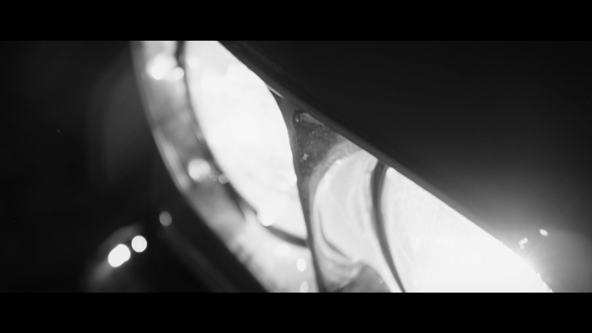 DP_FREAK_SHOW_MASTER_FINAL_03