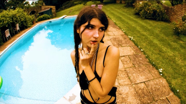 AlienBlaze - Enemies With Benefits