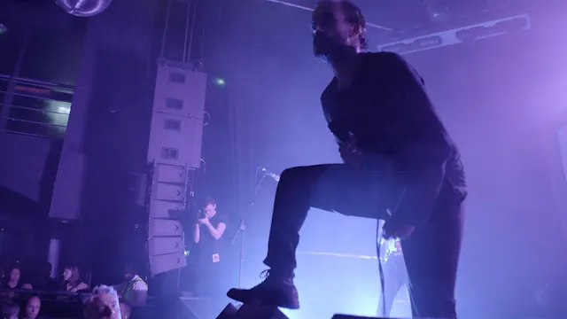 Don't Go Gentle: A Film about IDLES (...