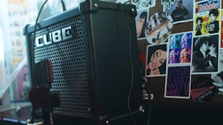 AlienBlaze - Romantically Dead (Live)