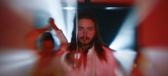 rockstar ft. 21 Savage (Official Musi...