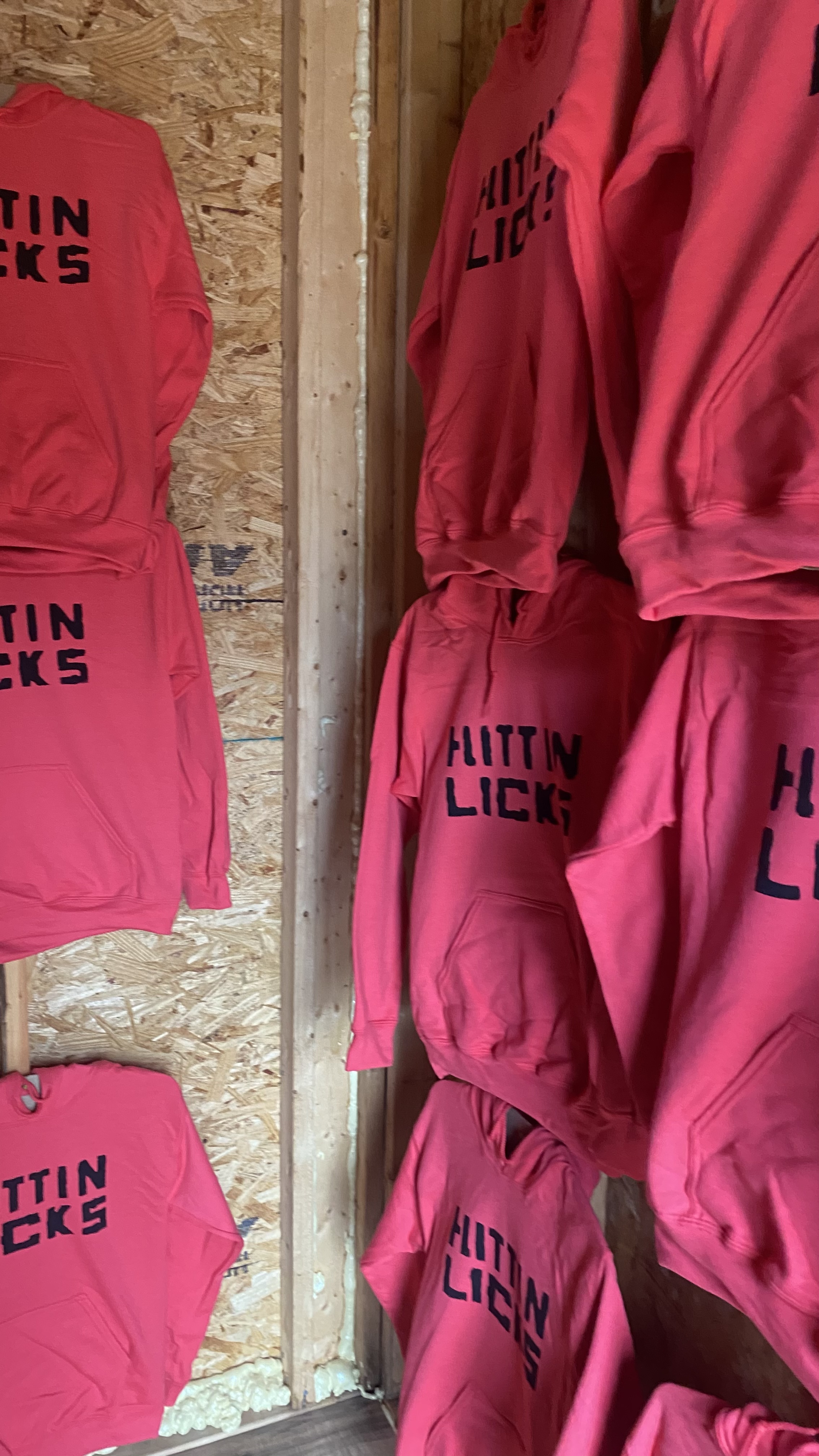 HITTINLICKS.COM 2022 HOODY CAMPAIGN