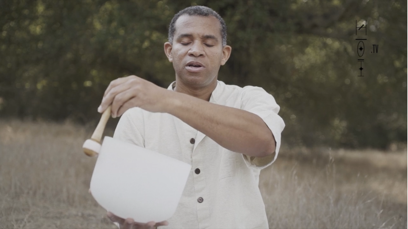 About Crystal Sound Bath