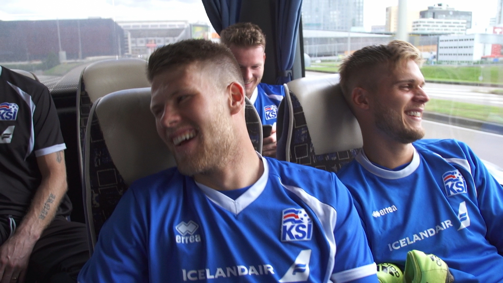 Joi and Rurik In A Bus | IAV - Bonus Still 11