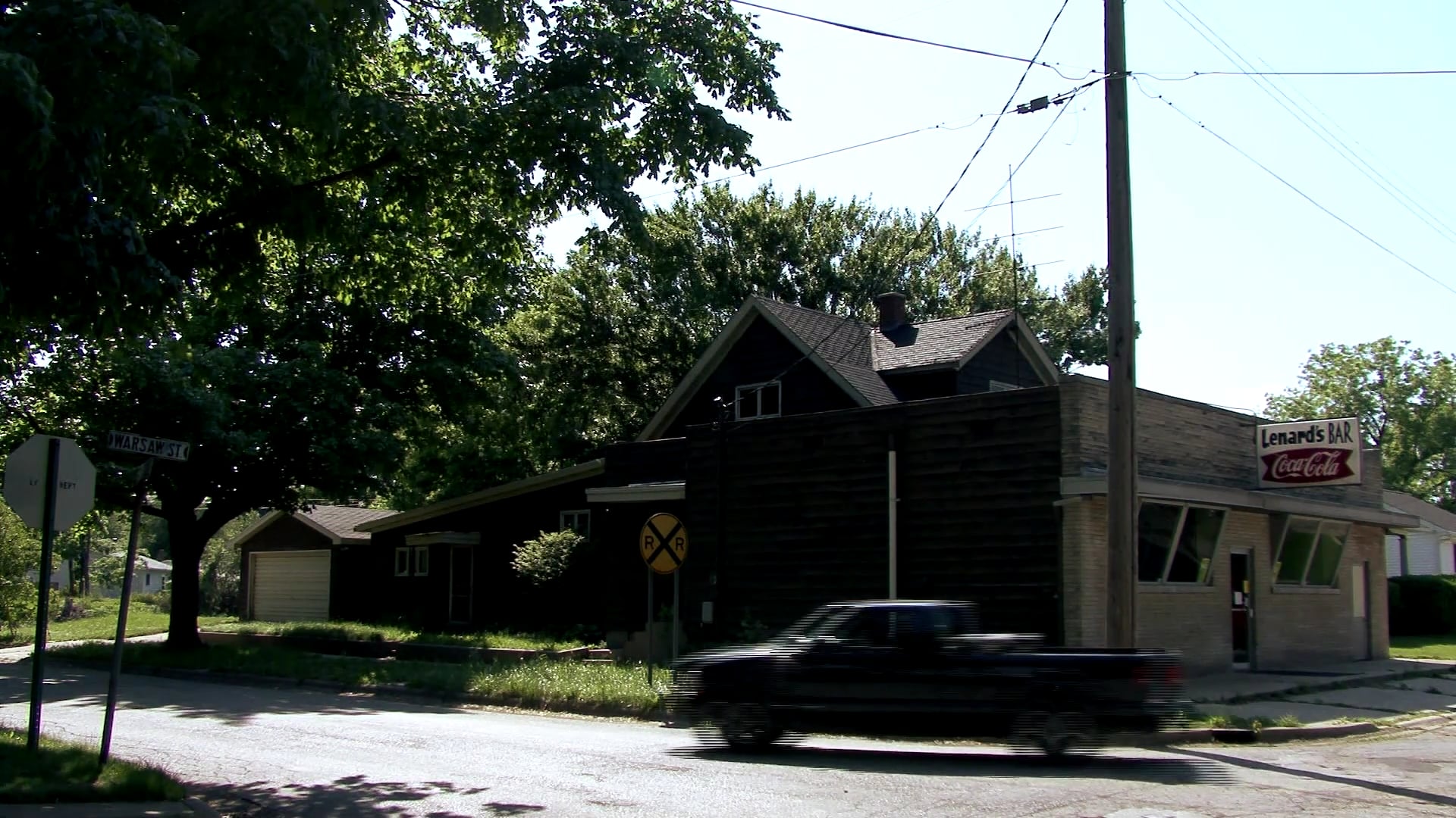 LaPorte Indiana - Extra: Burrhead Featurette #2