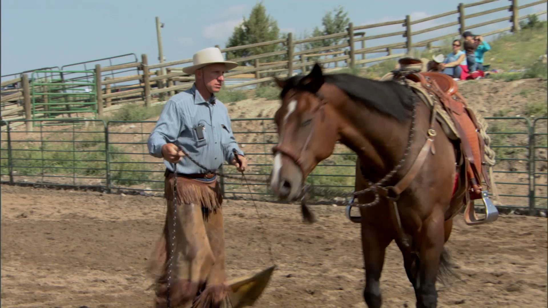 Groundwork 2 – Chapter 22 - Half Circle - Buck Exercise Demo