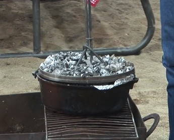 Episode 03 | Dutch Oven Thanksgiving