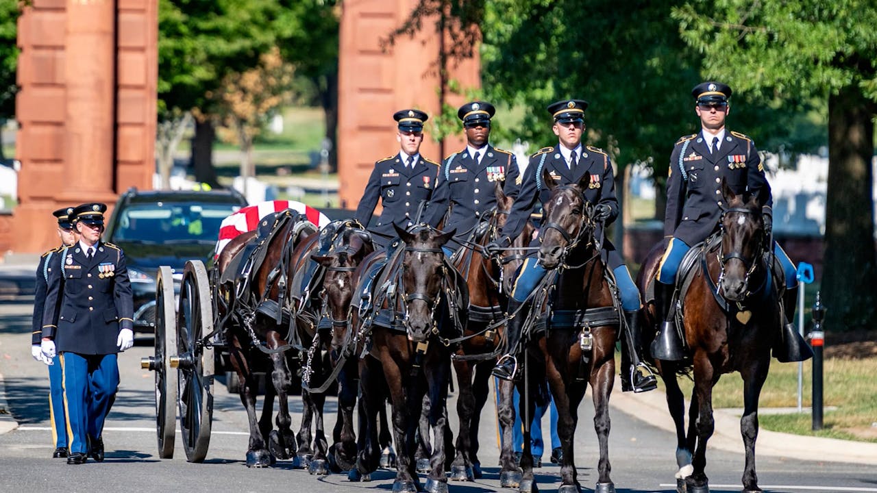 The Caisson Platoon - Horse.TV