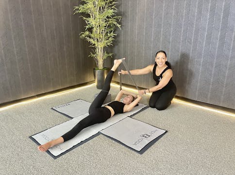 15-Min Hamstring Stretch with Teresa L