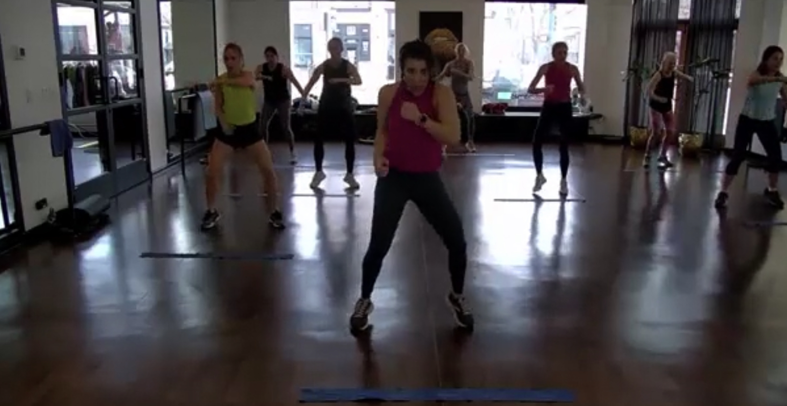 Femme Fatale w Cari 12/6