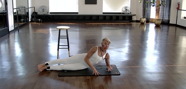 Hard Core w/ Teddi B 8/10