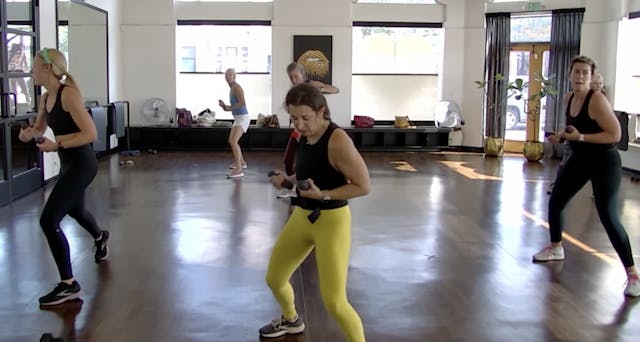 Femme Fatale w Cari 8/18