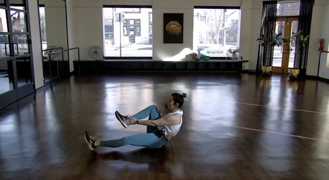 Sweatin’ (30 min) w Cari 3/3