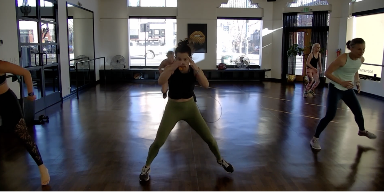 Femme Fatale w Cari 12/27