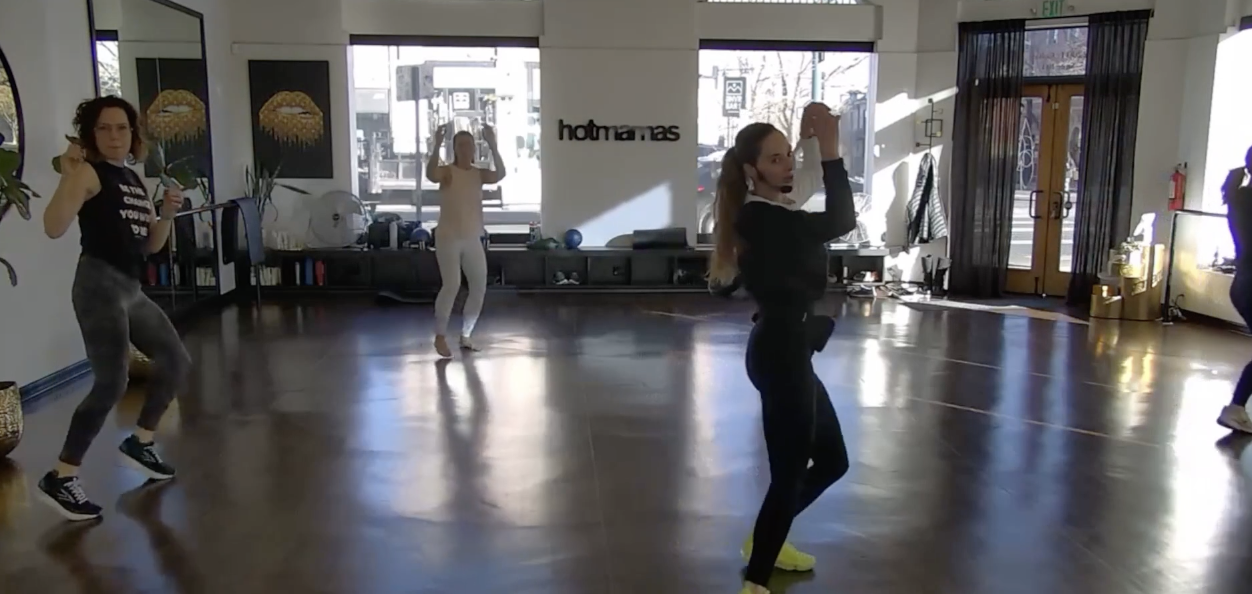 Sexy Sweat w Rebecca 12/7